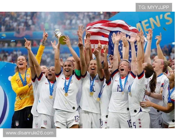 世界杯冠军次数排名一览表高清图片,助你一目了然了解各国足球队的夺冠次数与排名变化 世界杯冠军次数排名一览表高清图片,助你一目了然了解各国足球队的夺冠次数与排名变化